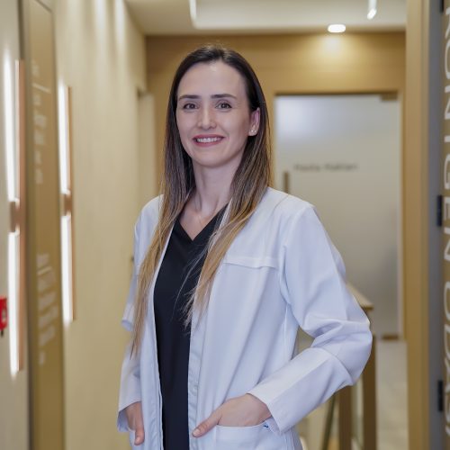 Ortodontist Merve Özkan Akagündüz